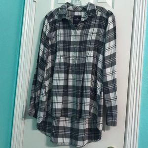 Dark grey and white plaid tunic